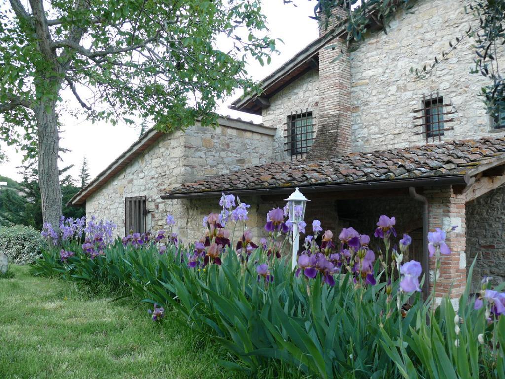 Villa Borgo Di Vezzano Calenzano Exterior foto